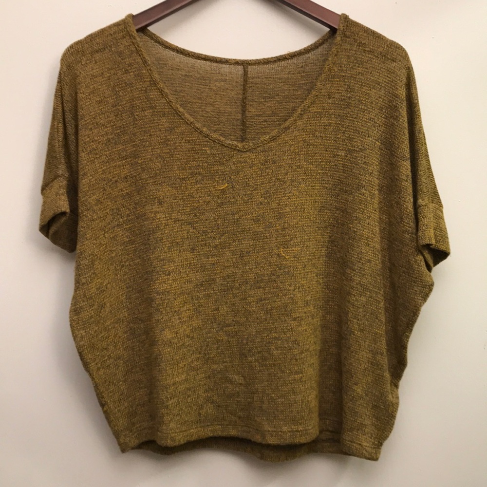 Forever 21 Batwing Sleeve Knitted Women’s Top